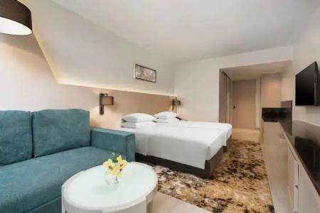 Hyatt Place Bangkok Sukhumvit 1 - 30