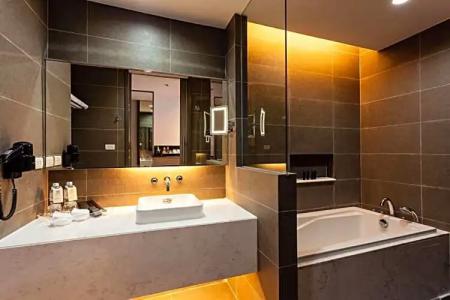 Hyatt Place Bangkok Sukhumvit 1 - 53