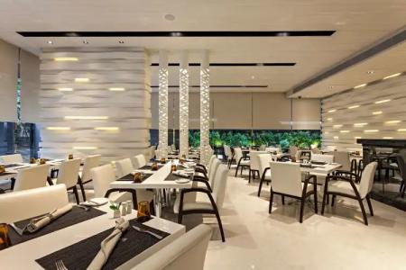 Hyatt Place Bangkok Sukhumvit 1 - 17