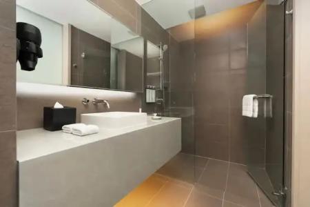 Hyatt Place Bangkok Sukhumvit 1 - 33