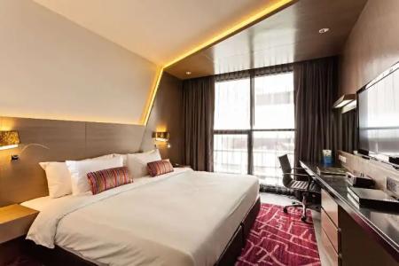 Hyatt Place Bangkok Sukhumvit 1 - 37