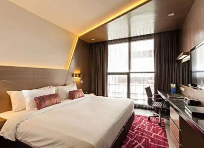 Hyatt Place Bangkok Sukhumvit 1 - 51