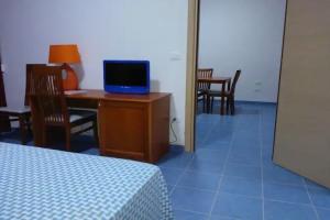 Hotel Total, Toline