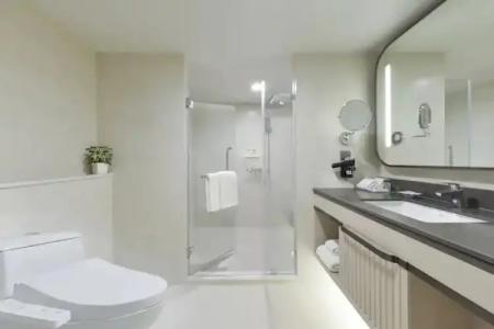 Centre Point Sukhumvit 10 - SHA Extra Plus - 107