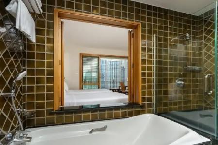 Grande Centre Point Ploenchit - 105