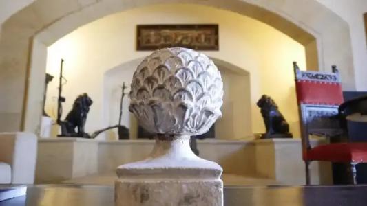 Castello di Velona - The Leadings of the World - 220