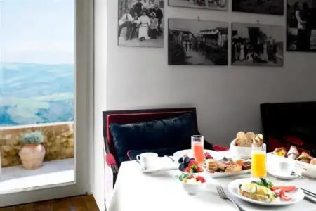 Castello di Velona - The Leadings of the World - 13