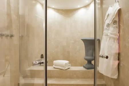 Castello di Velona - The Leadings of the World - 228