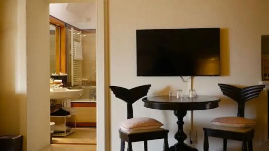 Castello di Velona - The Leadings of the World - 64