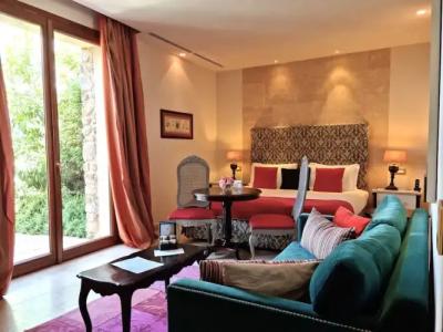 Castello di Velona - The Leadings of the World - 78