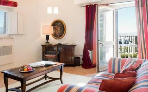 Castello di Velona - The Leadings of the World - 46