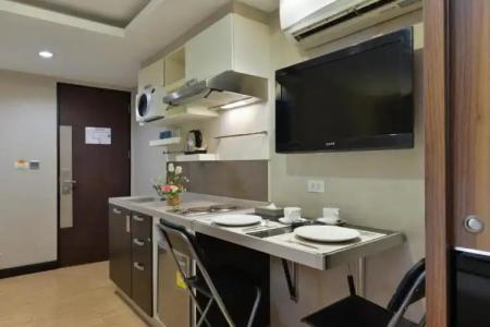 Arawana Express Phromphong - 40