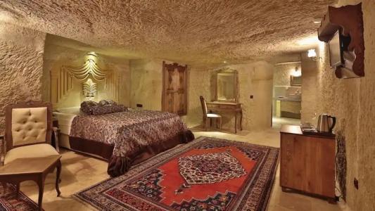 Phocas Cave Suites - 140