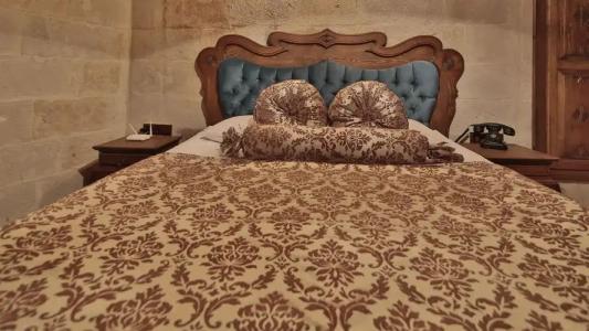 Phocas Cave Suites - 206