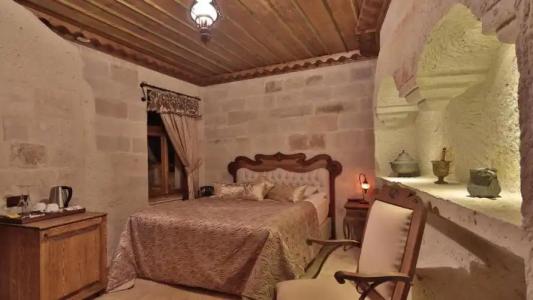 Phocas Cave Suites - 101