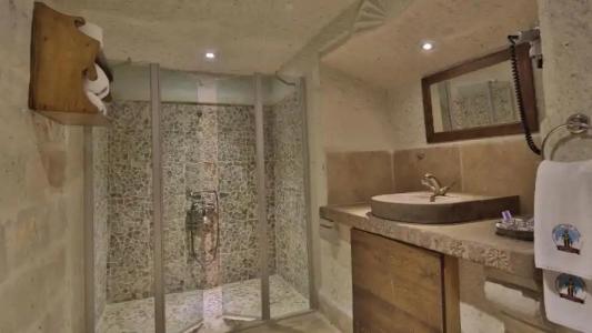 Phocas Cave Suites - 108