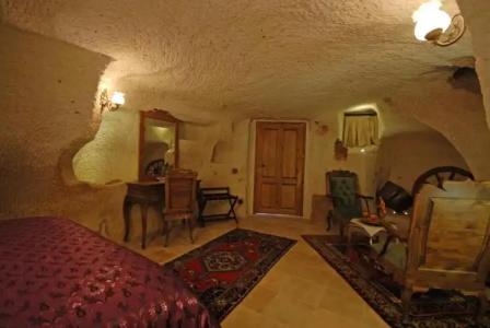 Phocas Cave Suites - 212