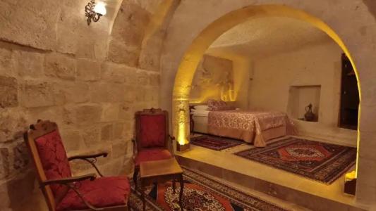 Phocas Cave Suites - 222