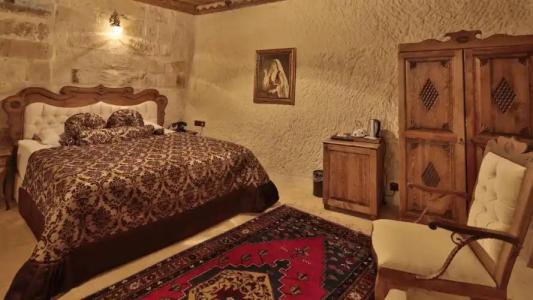 Phocas Cave Suites - 115