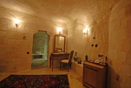 Phocas Cave Suites - 226