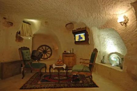 Phocas Cave Suites - 213