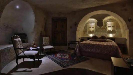Phocas Cave Suites - 204