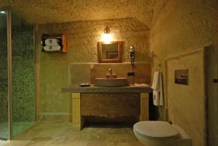 Phocas Cave Suites - 247