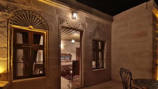 Phocas Cave Suites - 122