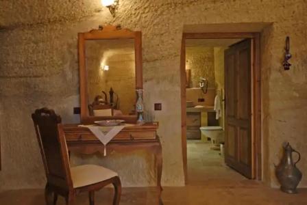 Phocas Cave Suites - 246