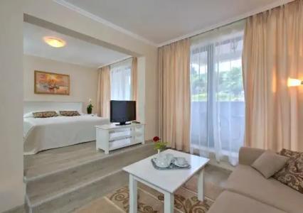 White Rock Castle Suite & SPA - 217