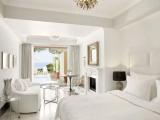 Small Garden Pool Double Suite with sea view