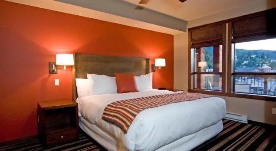 Lodging Ovations - 5