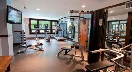 Lodging Ovations - 10