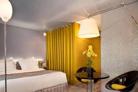 Le 7 Eiffel by Malone - 5