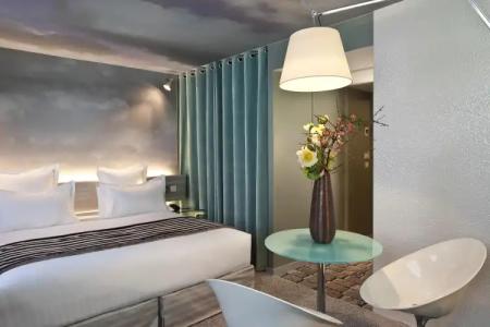 Le 7 Eiffel by Malone - 6