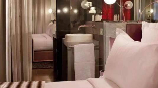 Le 7 Eiffel by Malone - 40