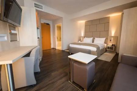 First Inn Zwickau - 49