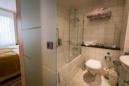 First Inn Zwickau - 58