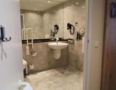 First Inn Zwickau - 34