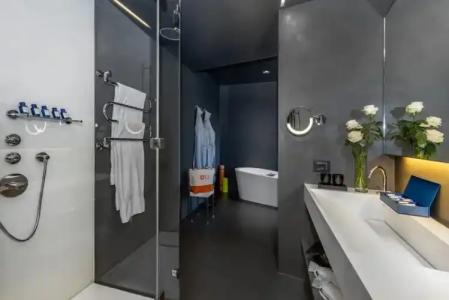 Lido Palace - The Leadings of the World - 110