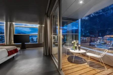 Lido Palace - The Leadings of the World - 123