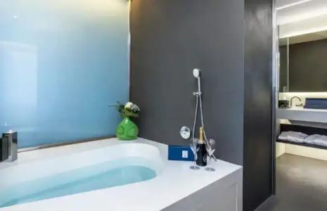 Lido Palace - The Leadings of the World - 144