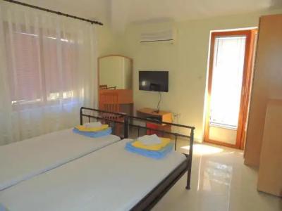 Rooms Villa Desa - 77