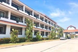 OYO 456 Nipa Garden Hotel, Surat Thani