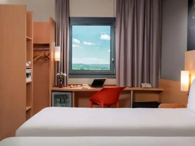 ibis Ankara Airport - 29