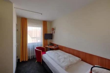 & Restaurant Walfisch - 10