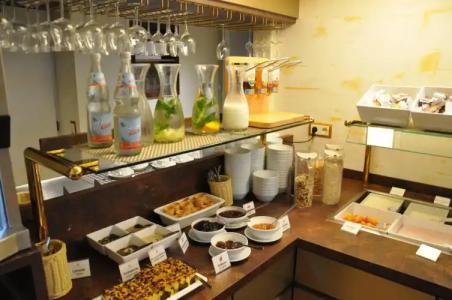 City Partner Strauss - 11