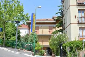 Albergo Leonardo Hotel