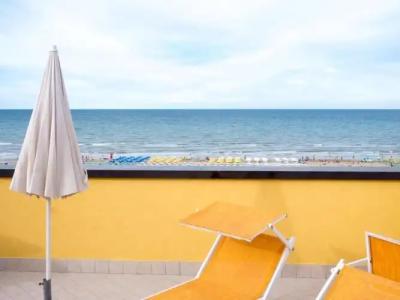 Mignon Riccione Fronte Mare - 16