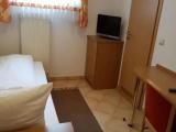 Economy Single Basement room